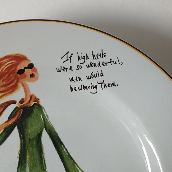 2 pc's set Dessert/Salad/ Snack plates - Picture 4 of 6